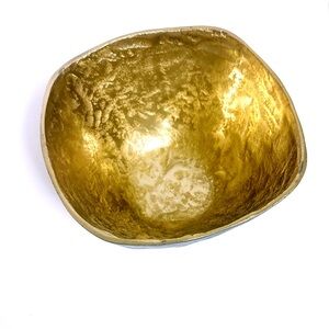 Elegant Gold Decorative Bowl